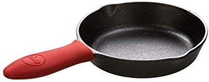 Lodge Silicone Mini Hot Handle Holder - Dishwasher Safe Mini Hot Handle Holder Designed for Lodge Cast Iron Skillets 8 Inches or Smaller w Keyhole Handle - Reusable Heat Protection Up to 500 - Red