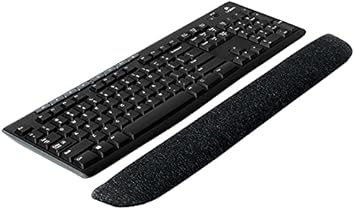Staples 24339940 Gel Keyboard Wrist Rest 18.66 in x 2.8 in x 0.91 in Black