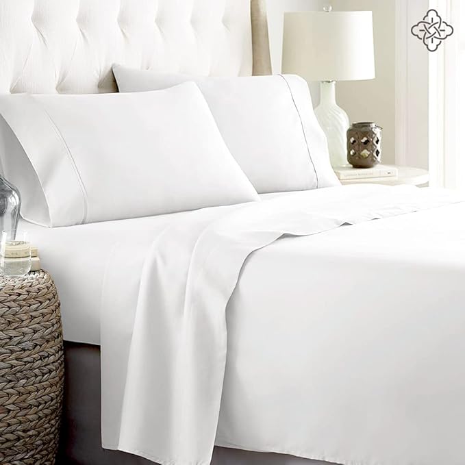 BIOWEAVES 100% organic cotton sheet set of 300 thread counts, 4 pieces, with GOTS certification, for mattresses up to 17 inches deep, soft and silky satin fabric (King size,