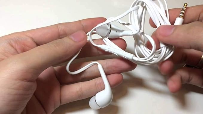 Samsung 3.5mm Stereo Headset for Samsung Galaxy S3 Siii - Non-Retail Packaging - White