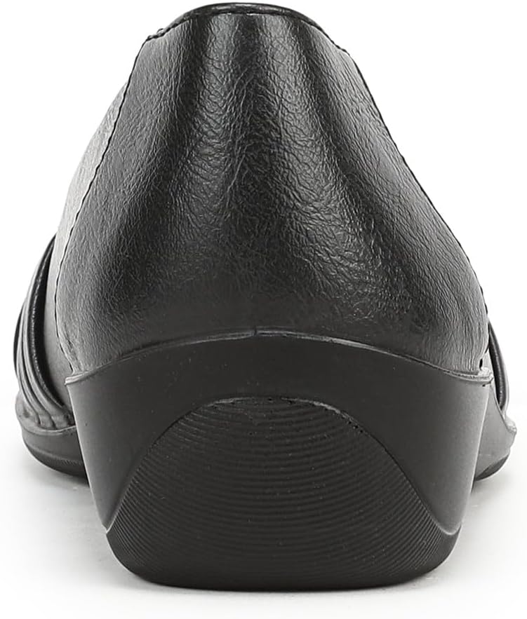 LifeStride Women's Incredible Flat