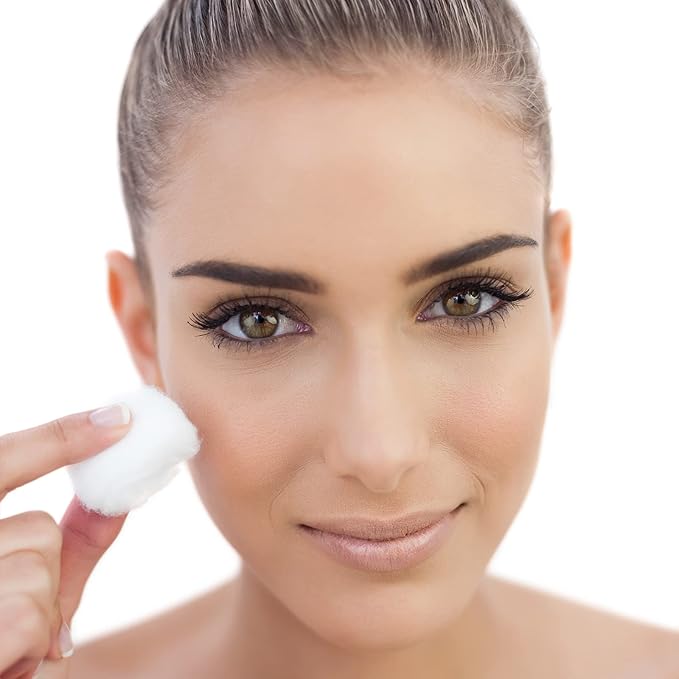 Basics Cotton Balls for Skincare, 200 Count (Previously Solimo)