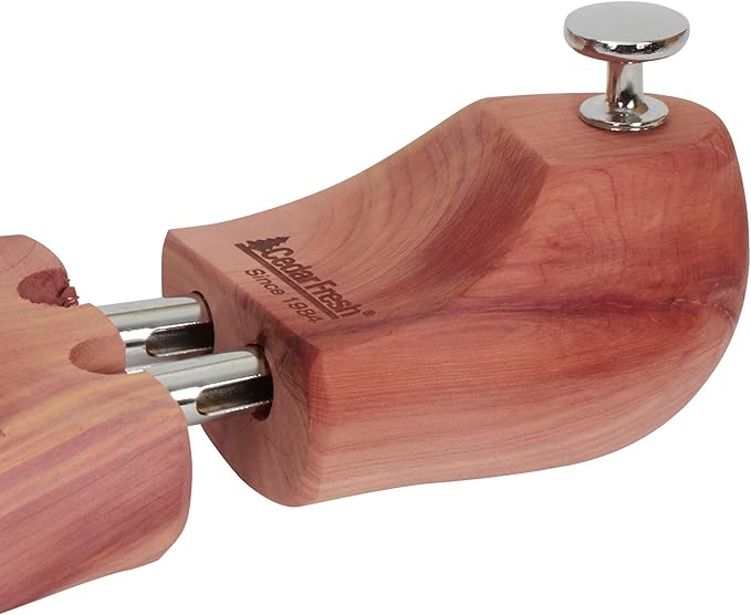 Household Essentials 77412-1 CedarFresh Men's Premium Red Cedar Wood Shoe Tree - Med(US)/Small (EU)