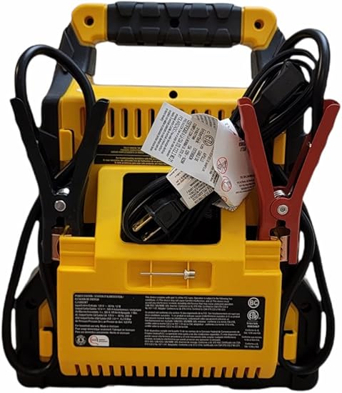 CAT CJ1000DXT 1200 Peak Amp Jump Starter and Powerstation w/200 watt Inverter