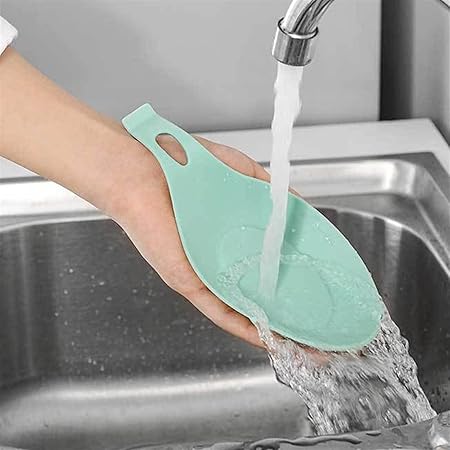 Spoon Rests Silicone Insulation Spoon Rest Heat Resistant Placemat Drink Glass Coaster Tray Spoon Pad Eat Mat Pot Holder Kitchen Accessories(1Pc White)