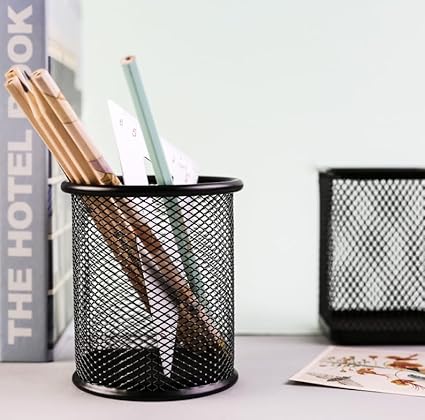 AKOAK 1 Count Desktop Pen Holder, Creative Grid Metal Pen Holder, Round Desktop Accessory and Workspace Organizer for Home, School and Office (Black)