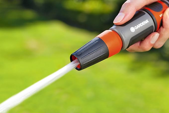 GARDENA Cleaning Nozzle: Water nozzle with infinitely adjustable jet, for cleaning and spraying, water stop, frost protection, packaged (18300-20)
