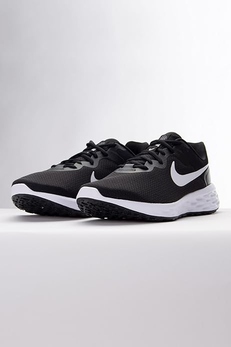 Nike Women's Stroke Running Shoe