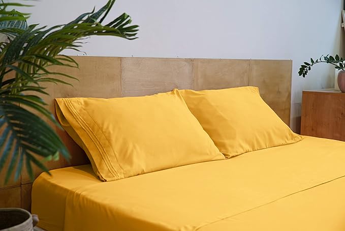 Mezzati Prestige Collection 1800 - Luxury sheet set, soft and comfortable, brushed microfiber, Microfiber, Yellow, King