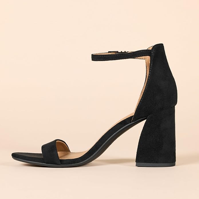 Essentials Women's High Heel Nola