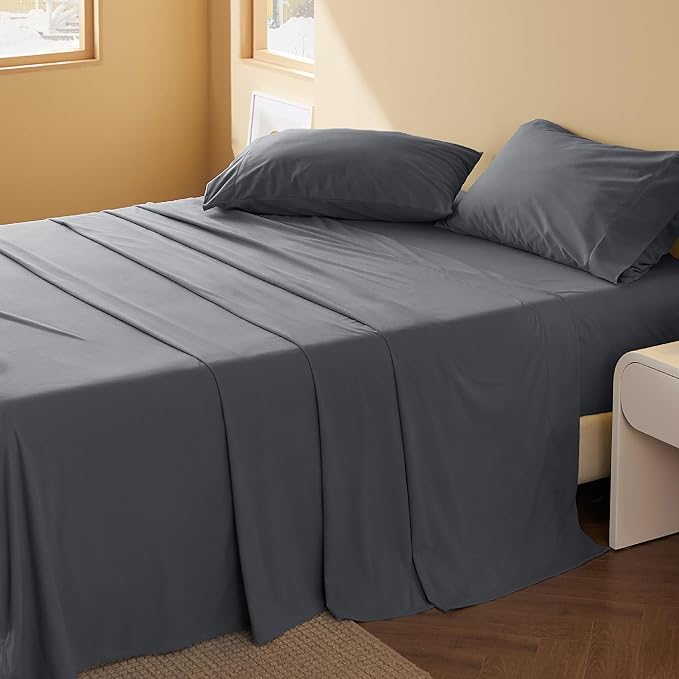 Bedsure Twin Size Polyester Flannel Sheets, Warm Soft Fleece Bed Sheets Set with Deep Pockets, Breathable Brushed Flannel Bedding for Women, Men, Kids Teens, Dark Grey