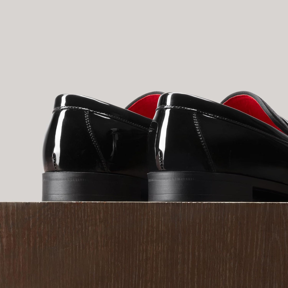 Stylish and comfortable patent leather and velvet loafers from Bruno Marc, with a slip-on design.