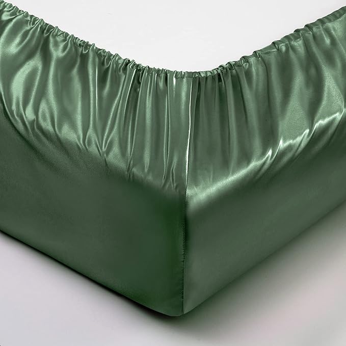P Pothuiny Satin Fitted Sheet Queen Size, 1 Single Fitted Sheet Only, Extra Soft Deep Pocket Bottom Bed Sheets Mattress Cover Fits 12" to 16", Wrinkle Free, Fully Elasticized (Woodland Green)