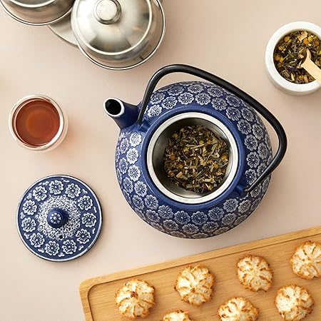 Japanese Cast Iron Teapot with Infuser for Loose Leaf and Tea Bags, Kettle Includes Handle and Removable Lid (Blue, 34oz)