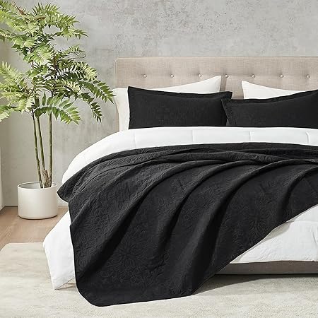 Hansleep White Quilt Queen Size - Baroque Ultrasonic All Season Bedspread Queen, Soft Lightweight Coverlet Bedding Set, 3 Piece (1 Quilt, 2 Pillow Shams)