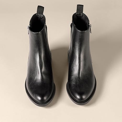 Essentials Women's Exterior Zip Flat Ankle Boots