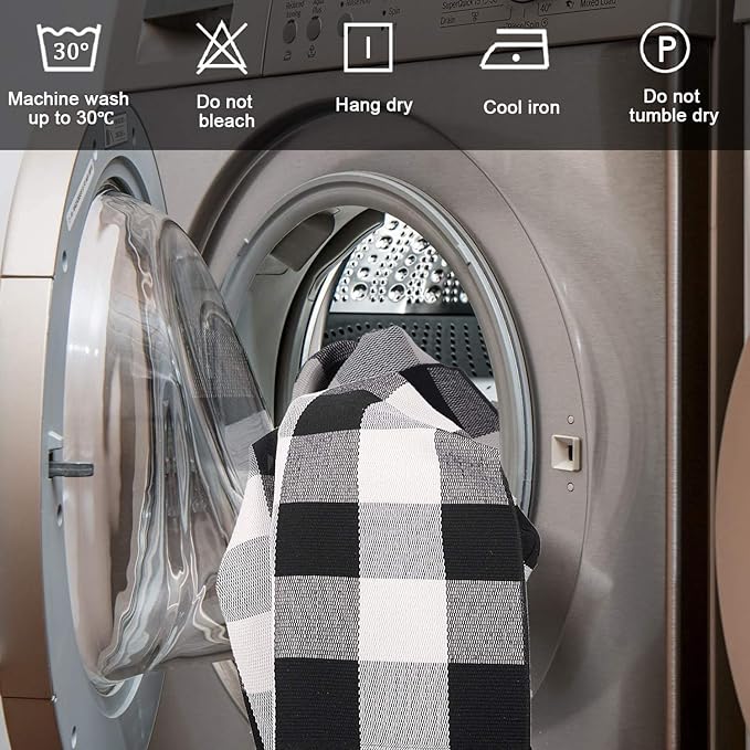 SEEKSEE Cotton Buffalo Plaid Rug 2'x3' Black and White Checked Rug Washable Doormats Indoor Outdoor Rugs for Layered Front Door Mats, Porch, Kitchen, Farmhouse, Entryway