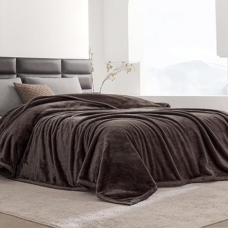 Mellowdy Extra Thick Hearty Plush Flannel Blanket (Peat Brown, 90x90) - 500GSM King Size Warm Blanket for Winter, Fall Soft, Fluffy, Cuddly, Perfect for Bed, Oversized Throw for Couch, Sofa