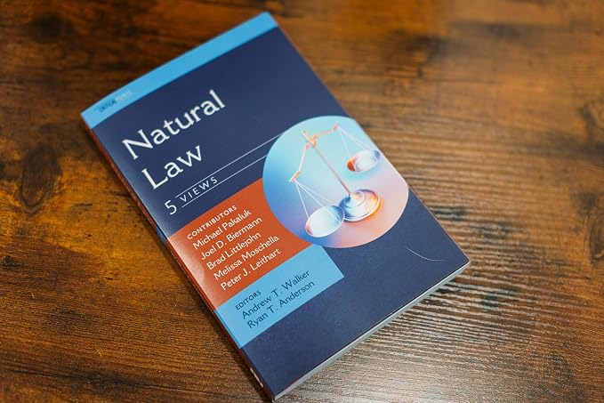 Natural Law: Five Views (CriticalPoints Series)