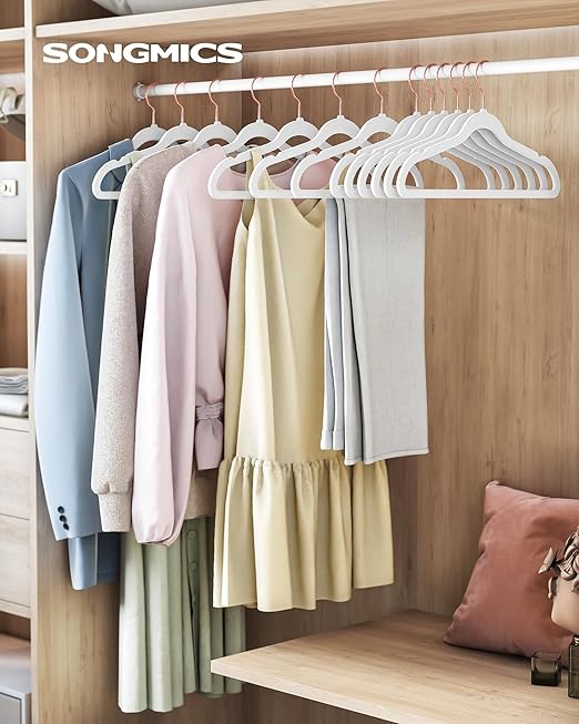 SONGMICS Velvet Hangers 100 Pack, Non-Slip Hangers with Rose Gold-Colored Swivel Hooks, Slim Space-Saving Hangers, Velvet Hangers for Closet, Heavy-Duty Hangers, White UCRF026W100