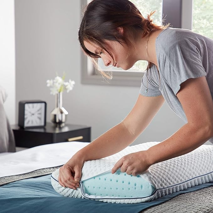 Ventilated gel memory foam pillow Weekender. Washable cover. Standard size