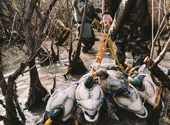 Texas Rig 6ft 6oz Tangle-Free PVC Coated Steel Cable with Carabiner for Duck Decoy Rigs, Decoy Anchors for Duck Hunting
