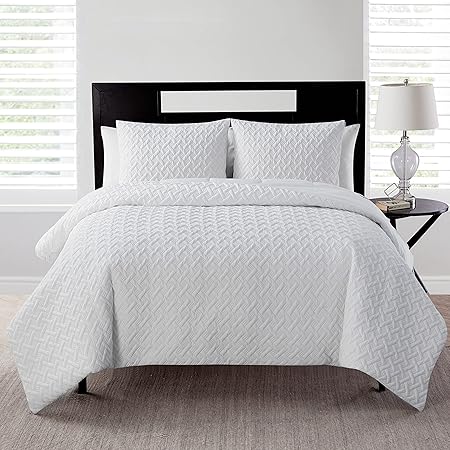 VCNY Home - Twin Comforter Set, 2-Piece Soft Cozy Bedding with Matching Sham, Stylish Room Decor (Nina White, TwinTwin XL)