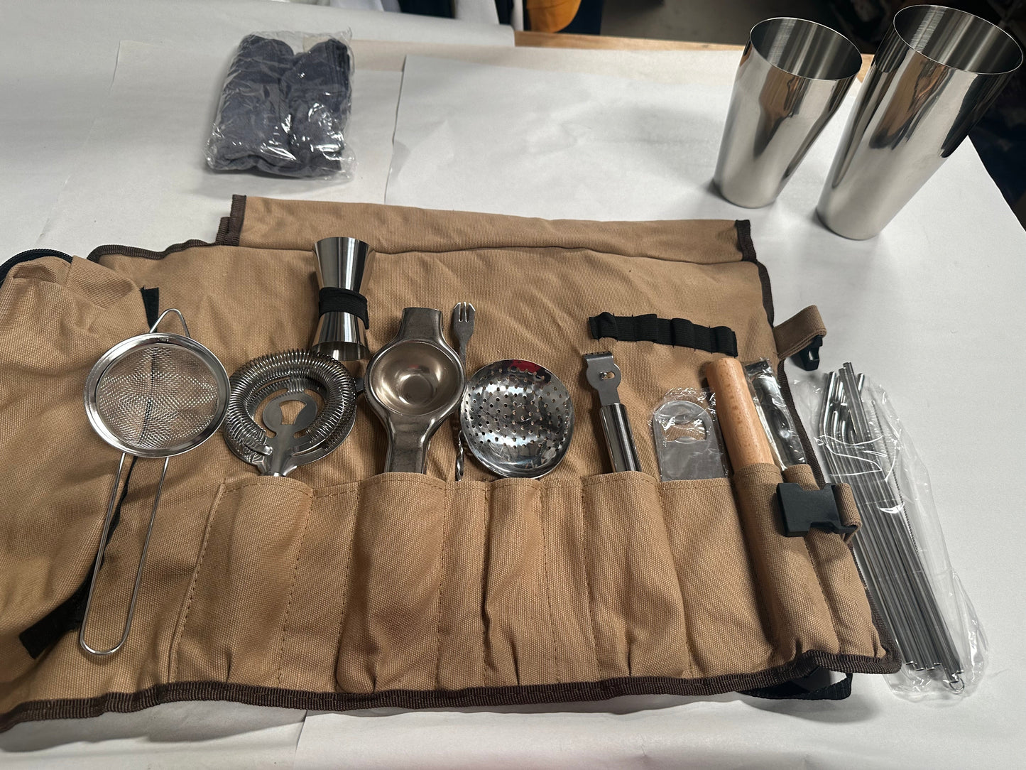 Portable Bartender Bag Travel Bartender Bag Canavs Bar Kit Bag for Carrying Bar Tools Perfect Storage,Travel Bar Set for Home Cocktail Making