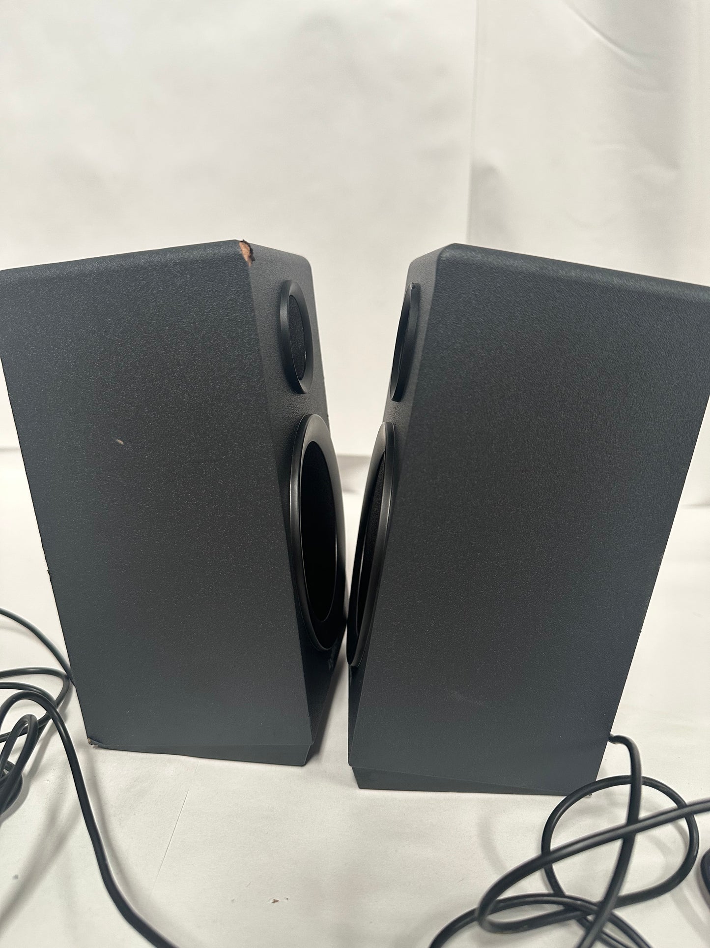 Logitech Speakers 2pc with cord