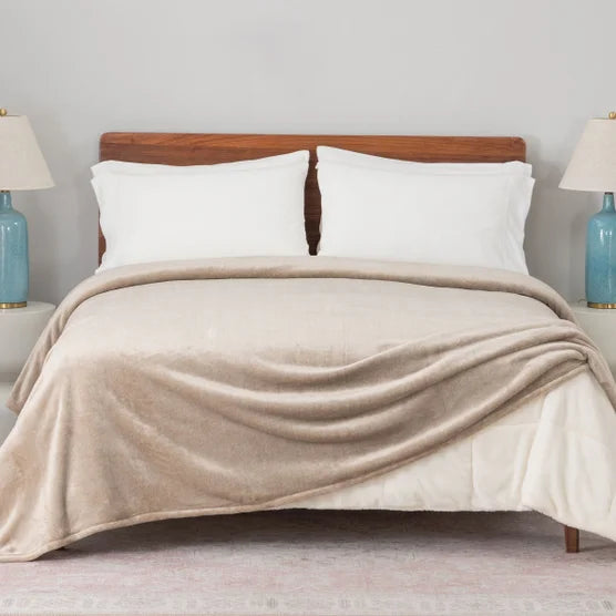Berkshire Extra Plush Blanket Beige