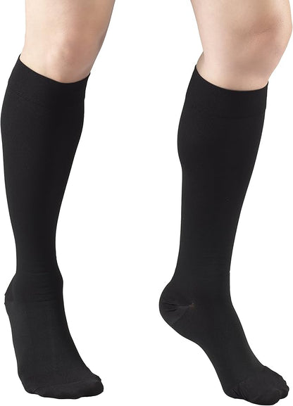 Truform 20-30 mmHg Compression Stockings for Men and Women, Knee High Length, Closed Toe, Black, Medium