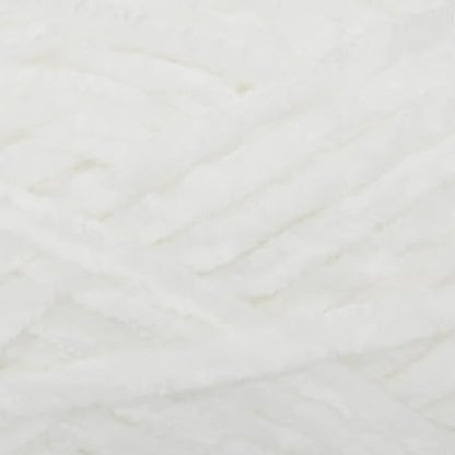 100g Velvet Chenille Yarn for Crocheting,White Fluffy Velvet Plush Yarn Thick Soft Chunky Chenille Yarn Baby Blanket Yarn for Crocheting Knitting Beginners(White)