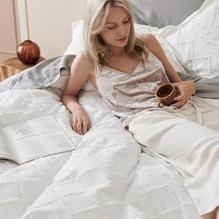 Bedsure Boho Duvet Cover King Size - Boho Bedding, Tufted King Duvet Cover for All Seasons, 3 Pieces Embroidery Shabby Chic Home Bedding,Comforter Not Included (Mineral Blue, 104" x 90")