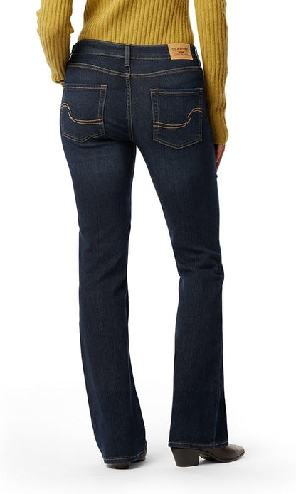 Levi Strauss Signature Gold Women's Mid-Rise Bootcut Jeans Stretch Denim, (Also Available in Plus)