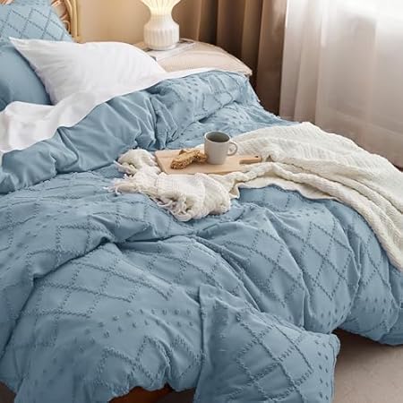Bedsure Boho Duvet Cover King Size - Boho Bedding, Tufted King Duvet Cover for All Seasons, 3 Pieces Embroidery Shabby Chic Home Bedding,Comforter Not Included (Mineral Blue, 104" x 90")