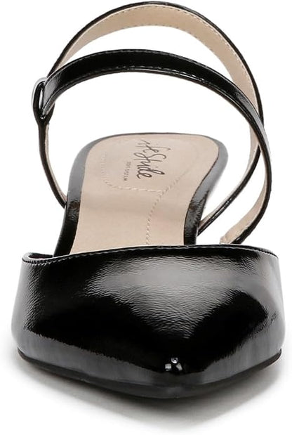 7.5 Wide LifeStride Women’s Minimalist Pump