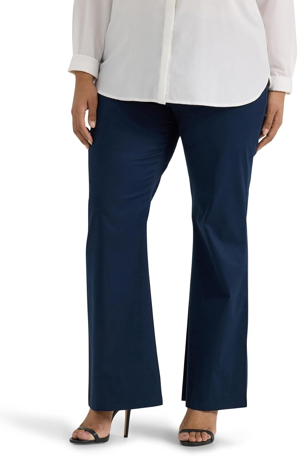 Lee Women's Plus Size Wrinkle Free Mid Rise Bootcut Pant