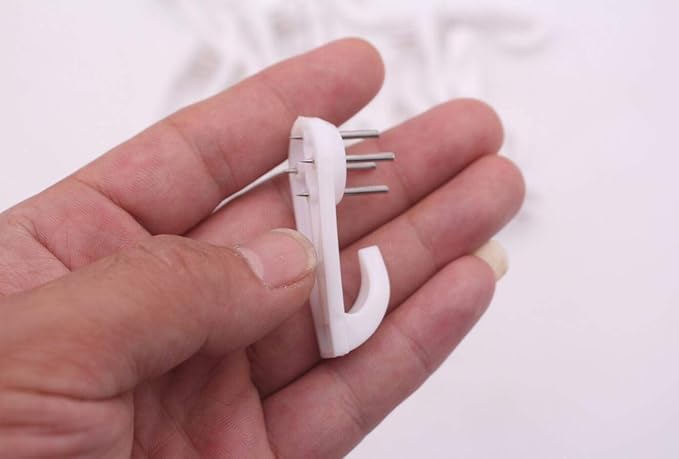 20PCS White Powerful Concrete Hard Wall Drywall Picture Hooks Non-Trace Hanging Hook Traceless Nail Plastic Wall Hook for Picture Photo Frame Clock Hangers(5cm/1.97 Length)