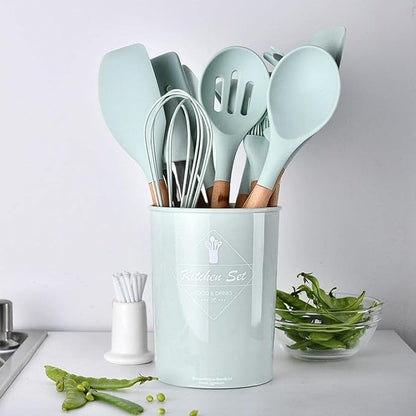 Non-stick Kitchen Cooking Utensil Set Food Tong Egg Whisk Wooden Handle - Light Green, Colander Spooncoding1583 (Color : Light Green, Size : Slotted Turner)