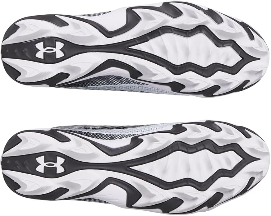 Size 11 Under Armour Spotlight Hammer RM Football Cleats