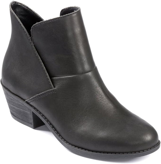 Me Too Women's Zale Leather Bootie