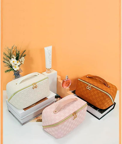 Cosmetic Bag PU leather Makeup Organizer for Women Large Capacity Water-resistant Make Up Bag With Handle and Divider Flat Lay travel cosmetic Pouch