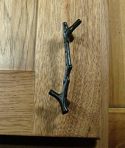 Twig Pull for cabinets and Drawers (Set of 4)