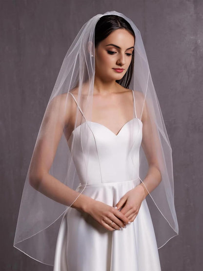 Pencil Edge Fingertip Length Simple Plain Wedding Bridal Veil with Comb