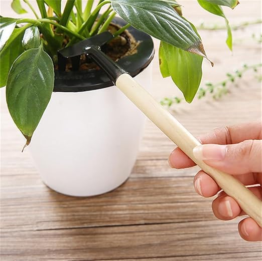 Hand Shovel for Gardening Trowel Garden Tool -3Pcs Planting Tools Garden Rake Ergonomic Hand Tools Set Shovel Indoor Plants Tools - Gardening Tools Heavy Duty Shovel Garden Tool Set (Small)