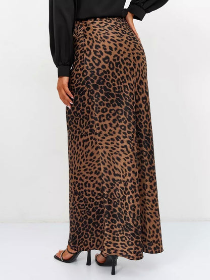 XXL Women's Slik Satin Leopard High Waist Wrap Elastic Waisted Maxi Long Skirt Flowy Silk Skirt with Leopard Pattern.