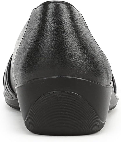 LifeStride Women's Incredible Flat