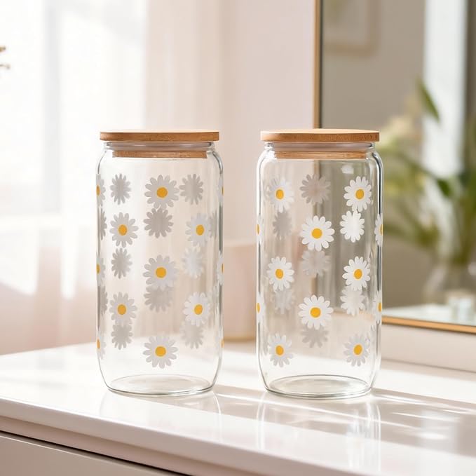 ANABIUP Cute Glass Cups with Lid, Daisy Flower Iced Coffee Smoothie Matcha Cup Tumbler Birthday Gifts for Women Sister Friend Her Preppy Teenage Girls Teen Girl Gifts Trendy Stuff Things