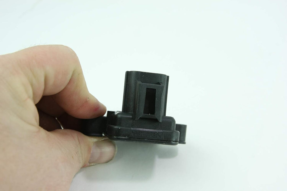 Ford OEM Manifold Absolute Pressure (MAP) Sensor For Ford Vehicles With 6.0L Power stroke diesel engines ('03-'07 F-250/F-350/F-450/F-550, '03-'05 Ford Excursion and '04-'10 E-350/E-450)