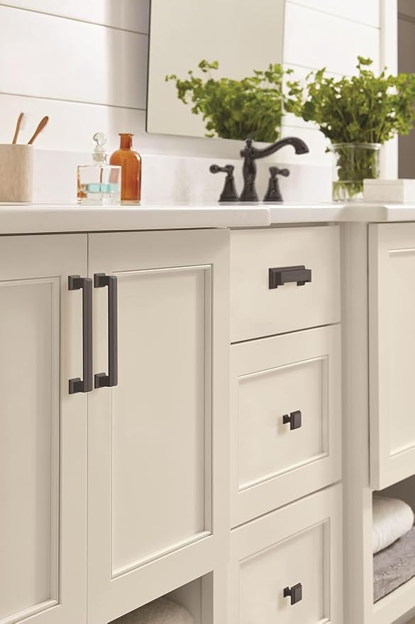 Amerock 5-1/16" Appoint Matte Black Drawer Pull